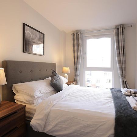 Southbank Leeds Apartment. New! With Free Parking מראה חיצוני תמונה